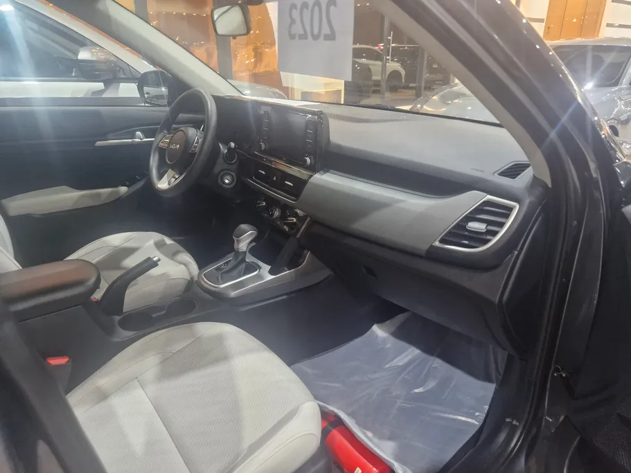 2023 Kia Seltos LX 