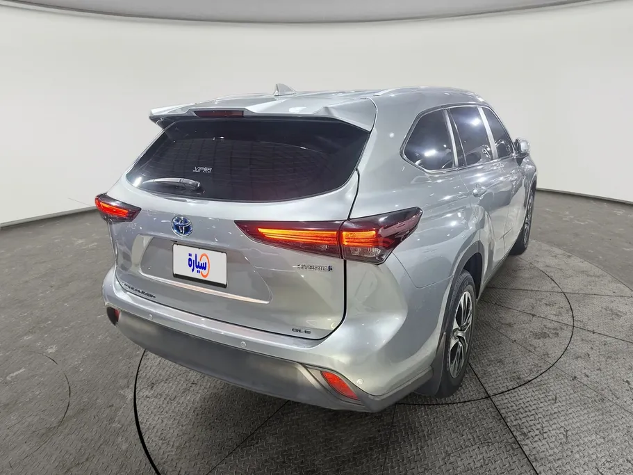 تويوتا هايلاندر GLE 2024 