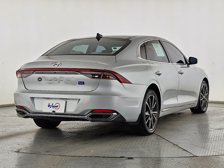2022 هيونداي Azera سمارت 