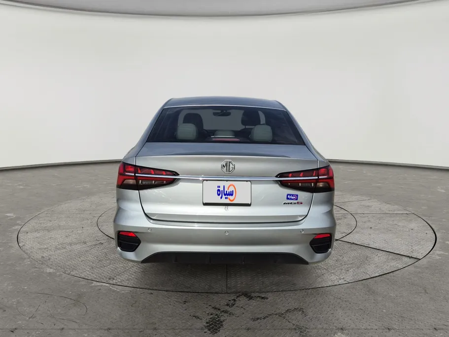 2025 MG 5 LUX 