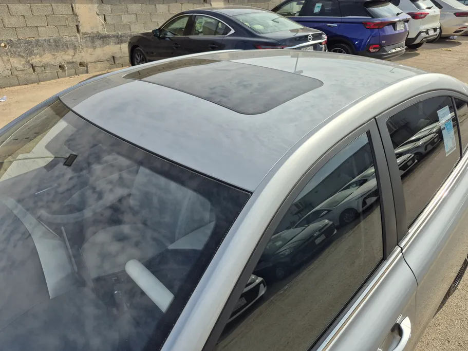 2025 MG 5 LUX 