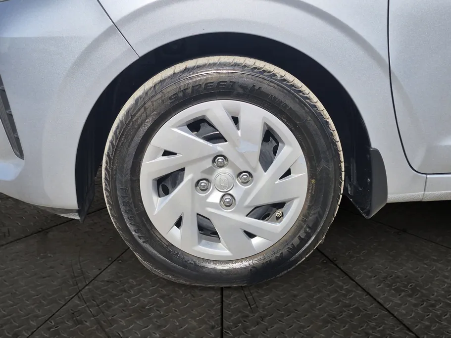 هيونداي Grand i10 فلييت 2024 