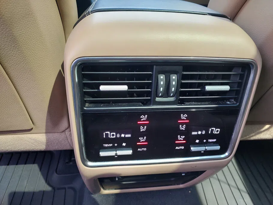 2020 Porsche Cayenne Coupe 
