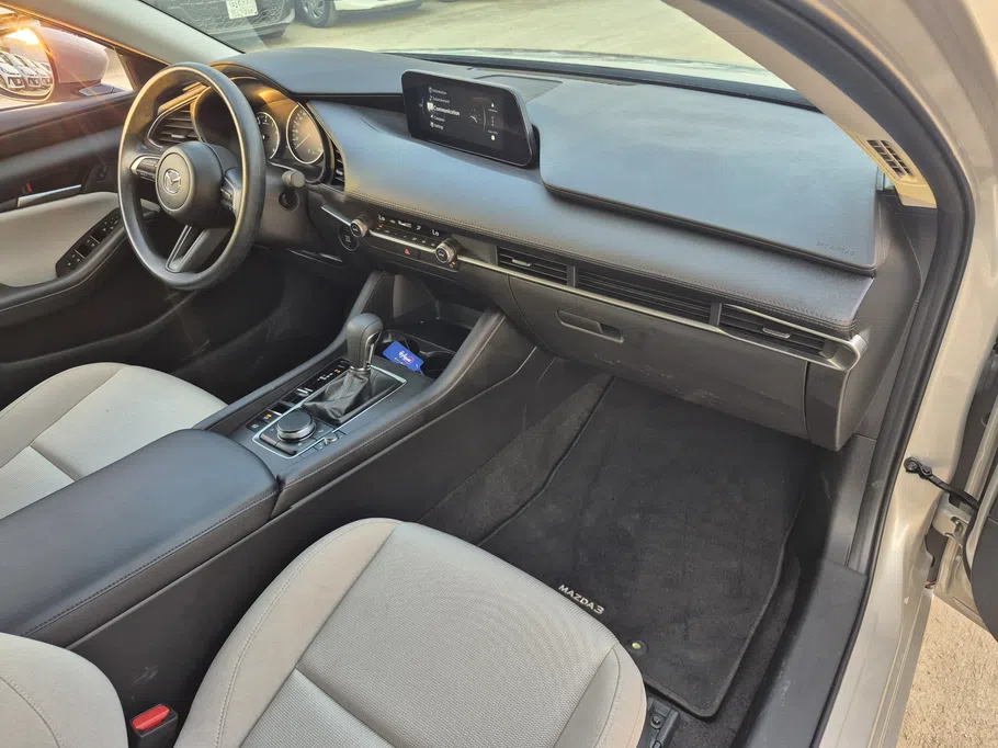 2025 Mazda 3 Basic 