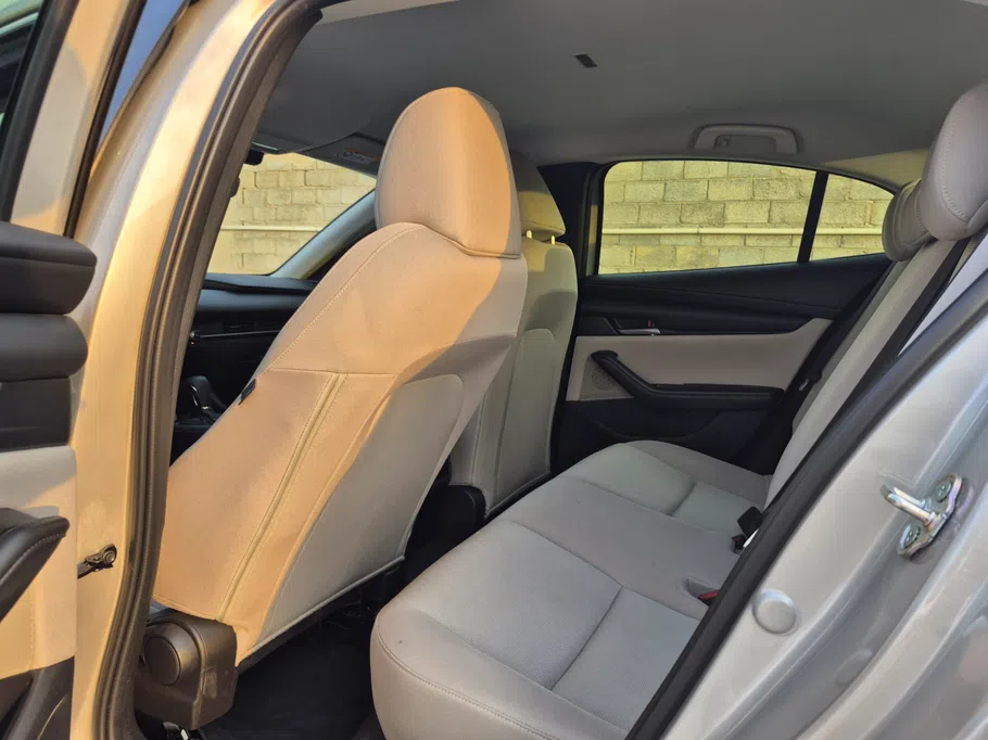 2025 Mazda 3 Basic 