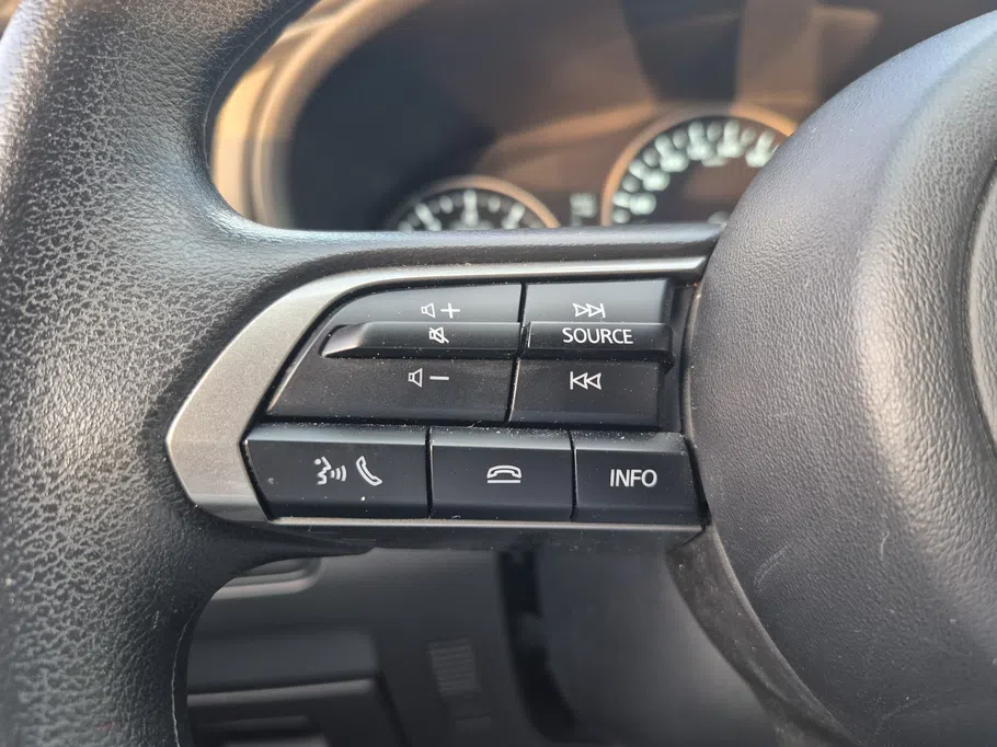 2025 Mazda 3 Basic 