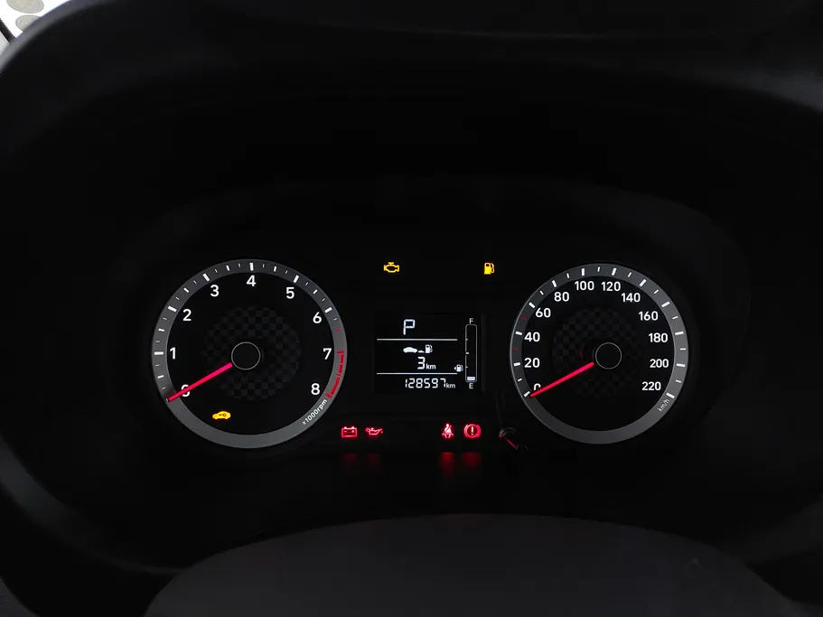 هيونداي Grand i10 فلييت 2024 