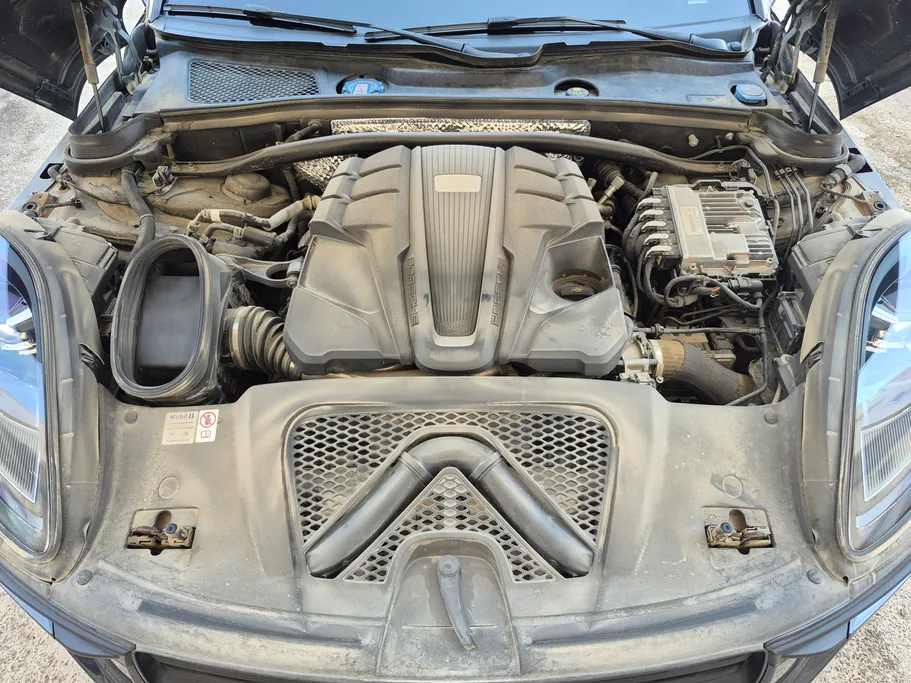بورش ماكان S 2024 