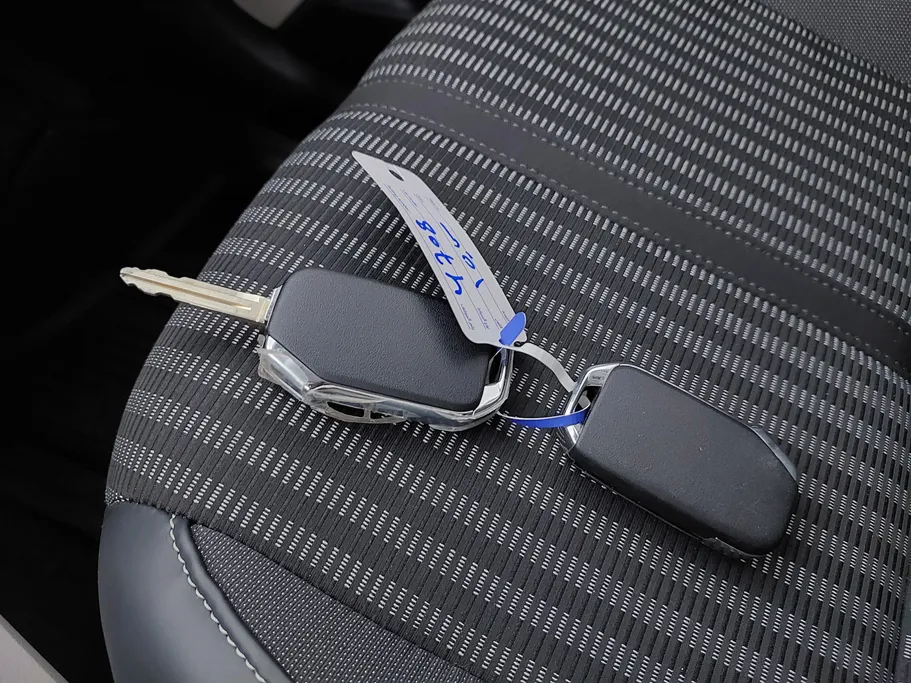 2025 Kia Carens GL MID 