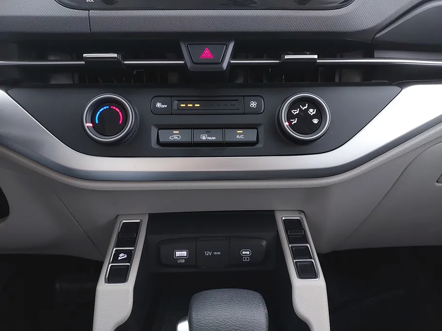 2025 Kia Carens GL MID 