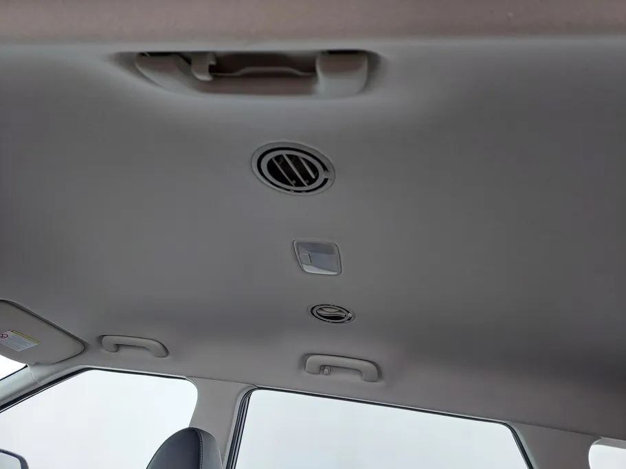 2025 Kia Carens GL MID 