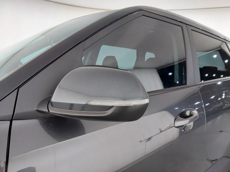 2025 Kia Carens GL MID 