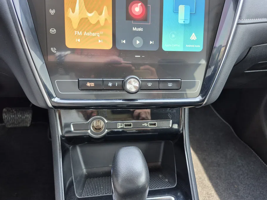 2025 MG 5 STD 