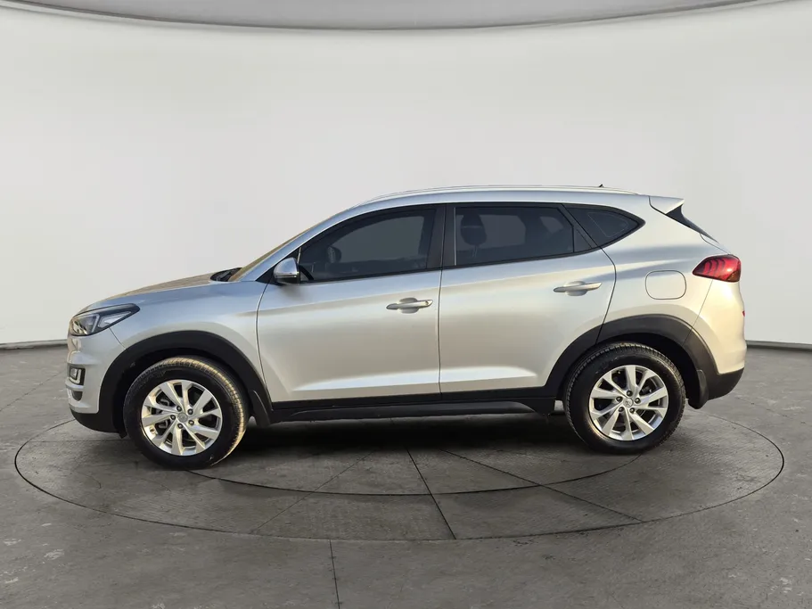 2021 Hyundai Tucson GL 