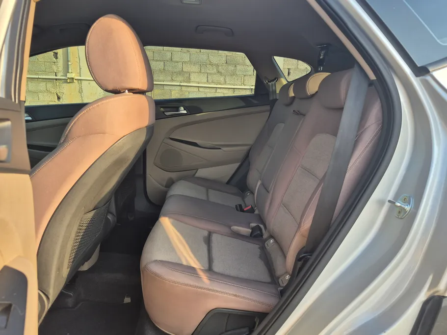 2021 Hyundai Tucson GL 