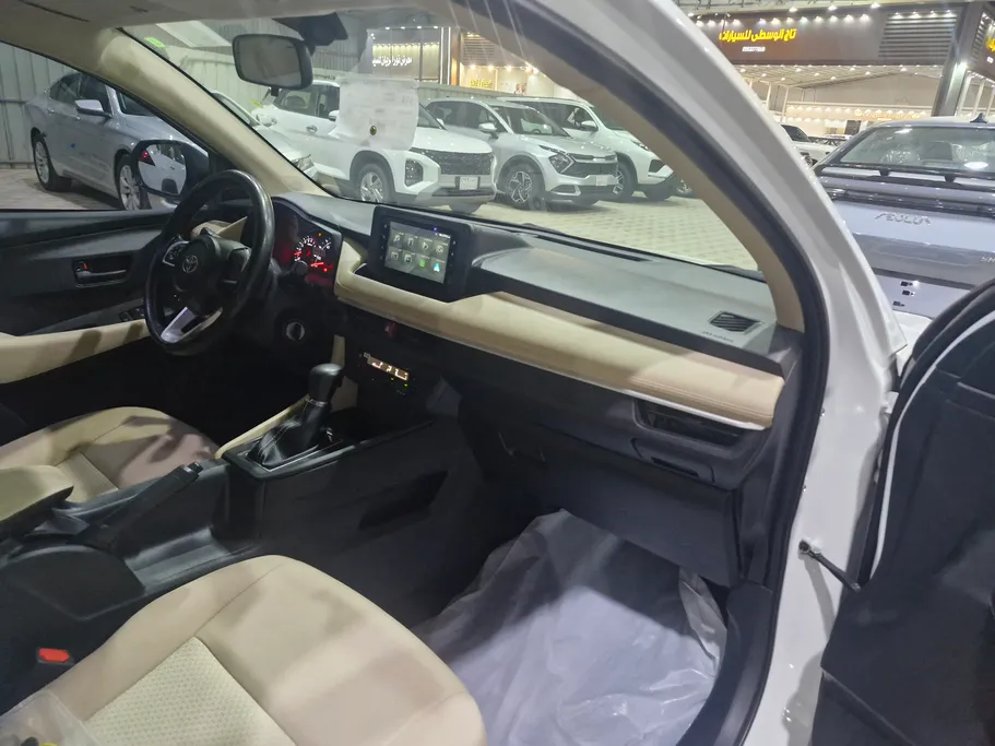 2026 Toyota Yaris  Y 