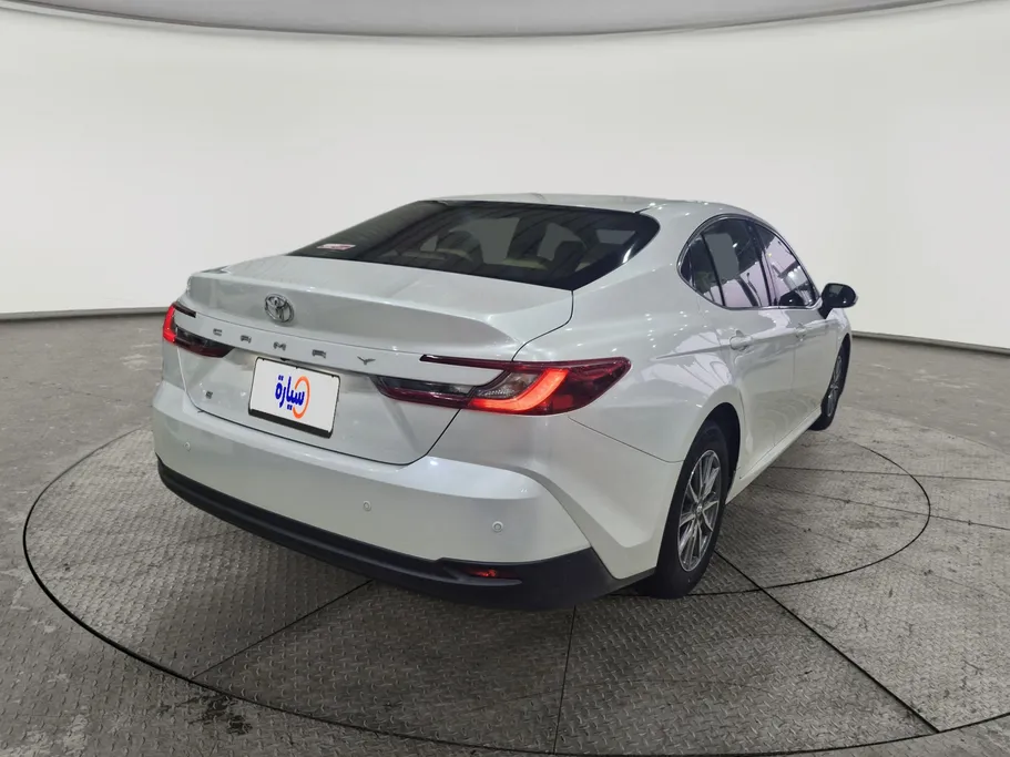 2025 Toyota Camry  E 