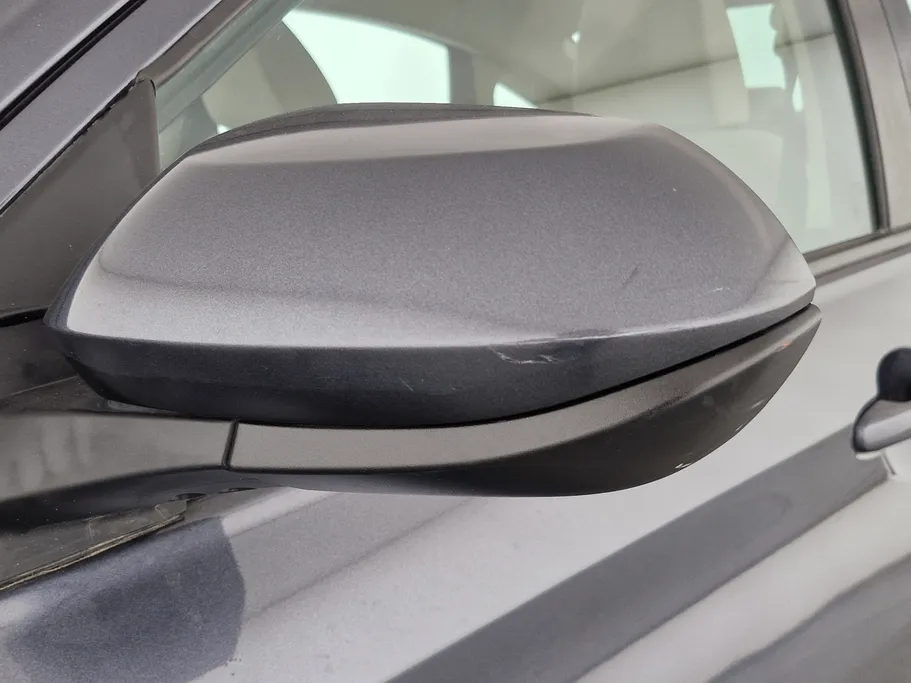 2023 Toyota Yaris  Y 