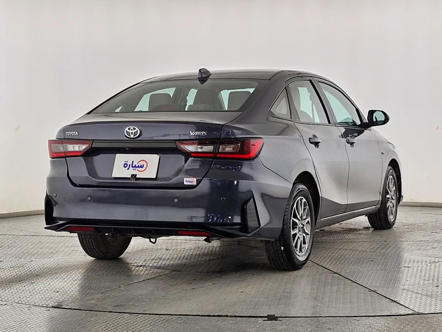 2023 Toyota Yaris  Y 