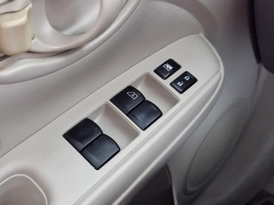 2022 Nissan Sunny SV Comfort 