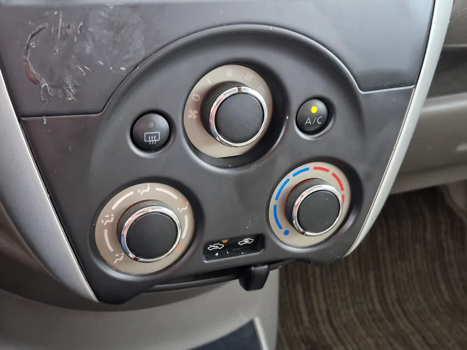 2022 Nissan Sunny SV Comfort 