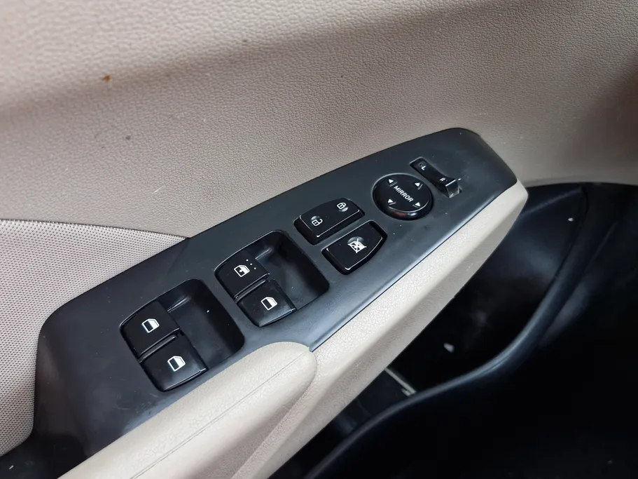 2023 Hyundai Accent Smart 