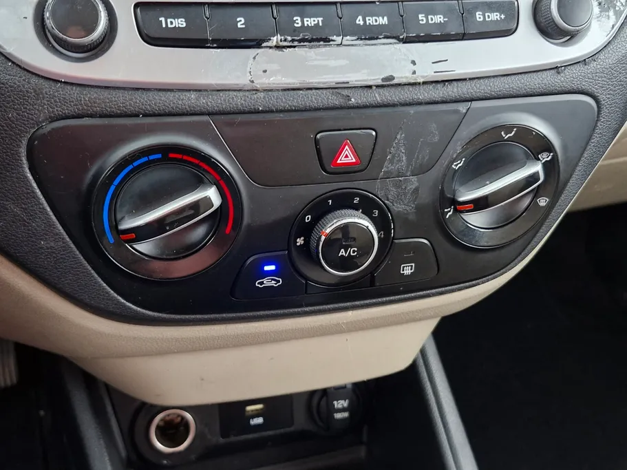 2023 Hyundai Accent Smart 