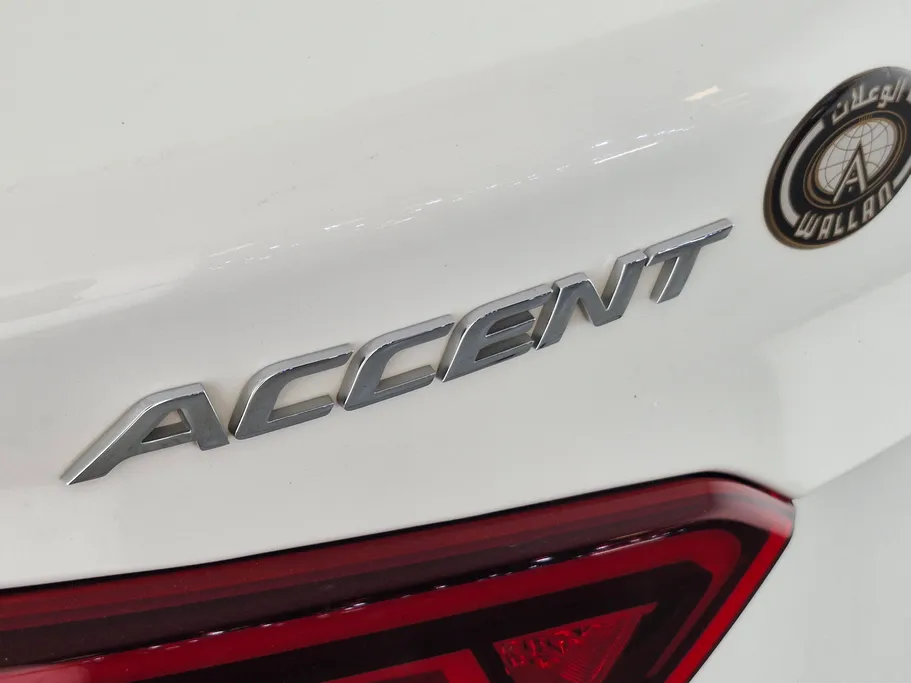 2023 Hyundai Accent Smart 