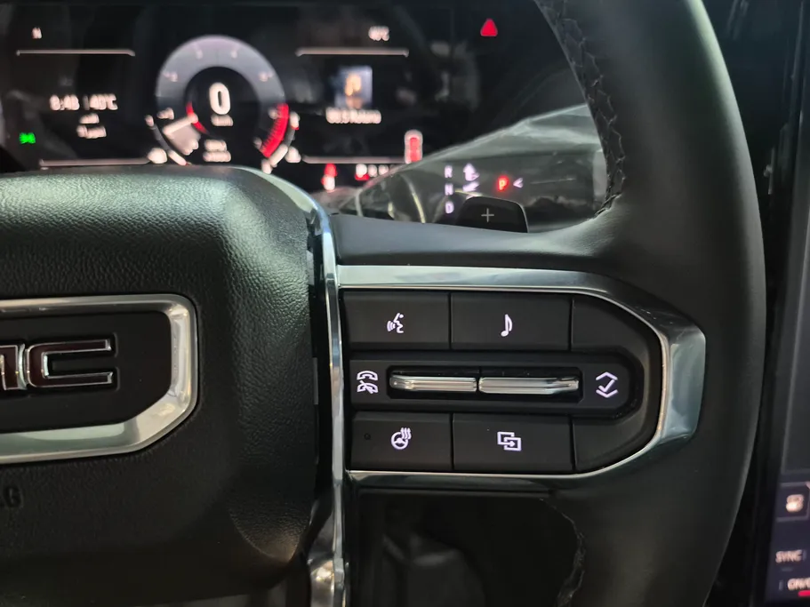 2025 GMC Yukon Elevation 
