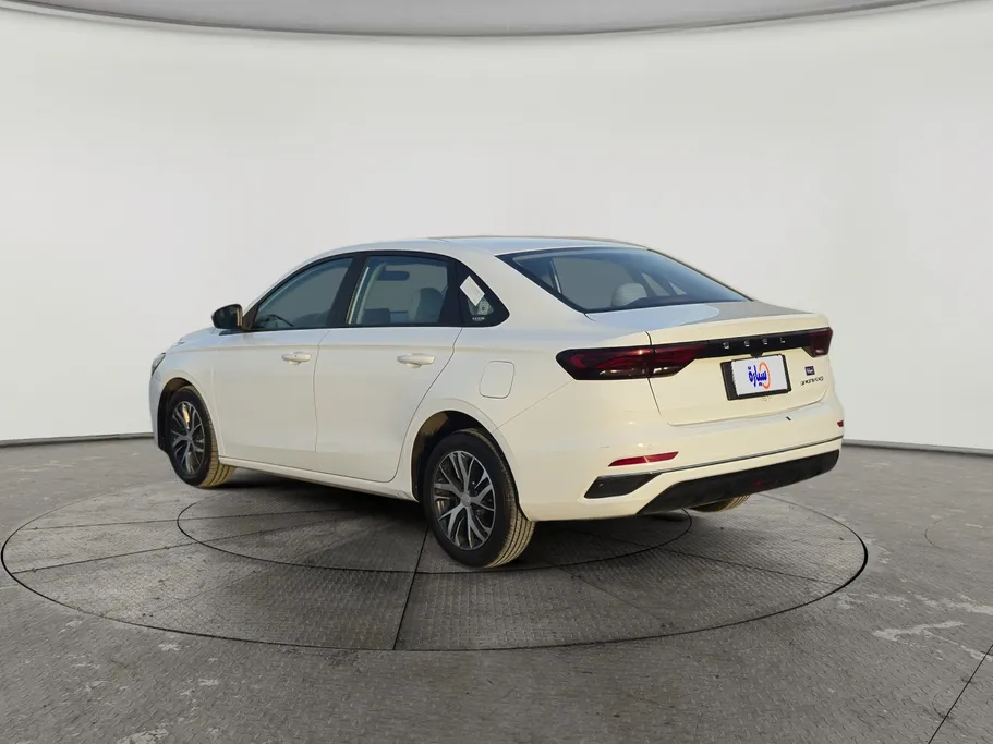 جيلي امجراند GS 2024 