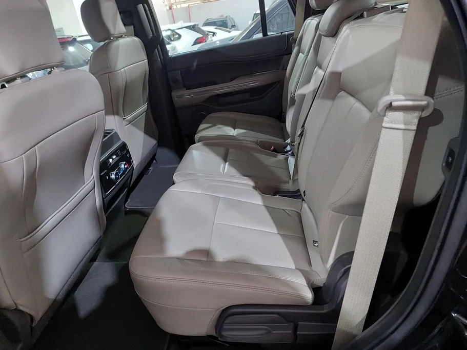 2019 Ford Expedition XLT 