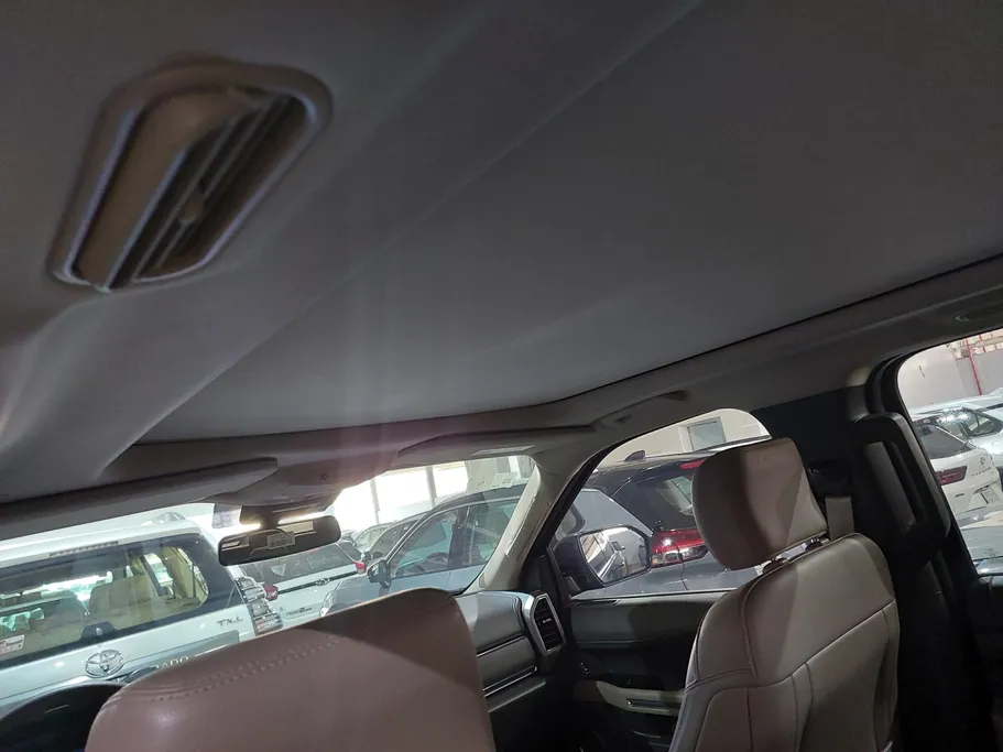 2019 Ford Expedition XLT 