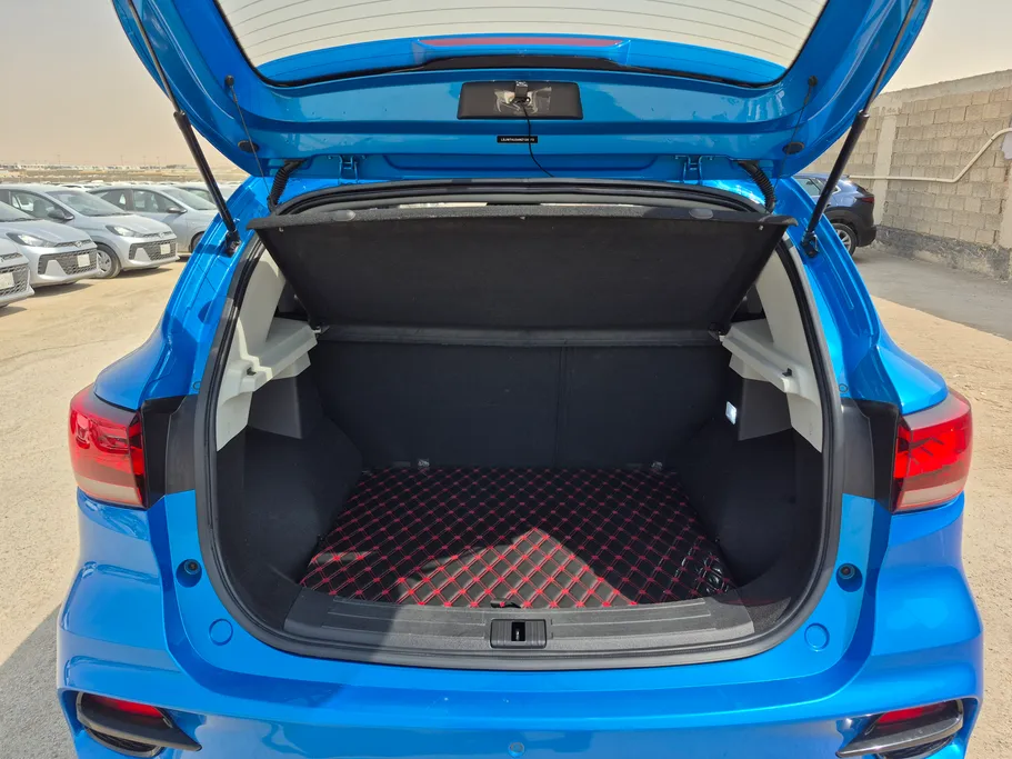 2022 MG ZS STD 