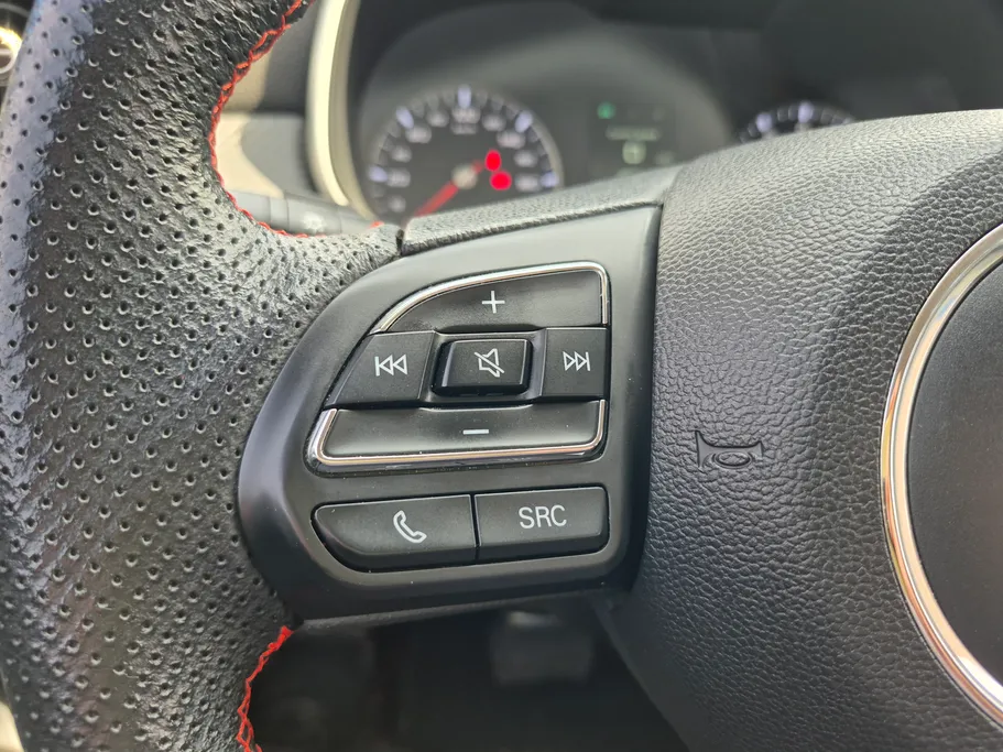 2022 MG ZS STD 