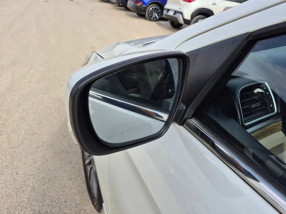 2023 سوزوكي Ciaz GLX 