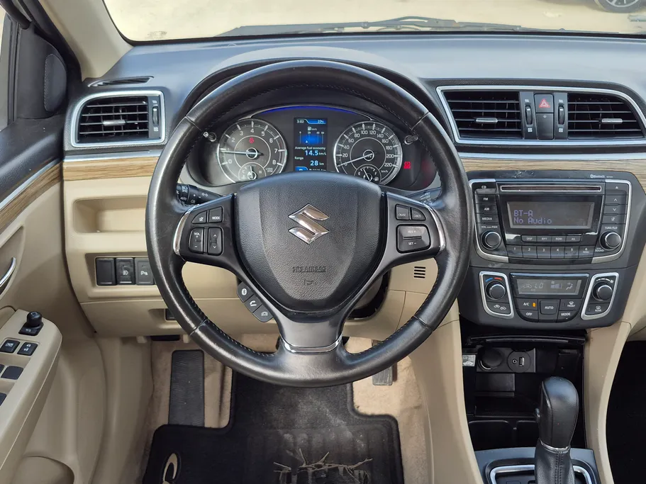 2023 سوزوكي Ciaz GLX 