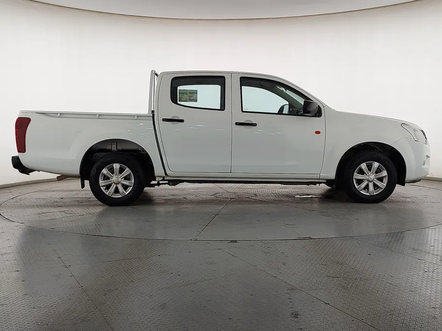 ايسوزو دي ماكس Double Cab 2023 