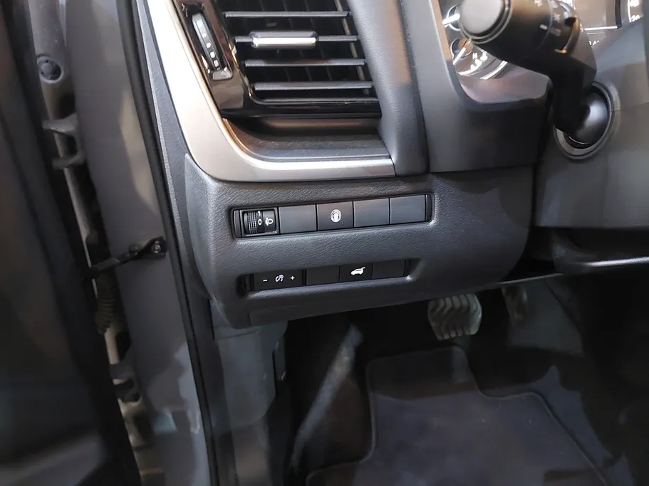 2025 Nissan Xtrail SV Plus 