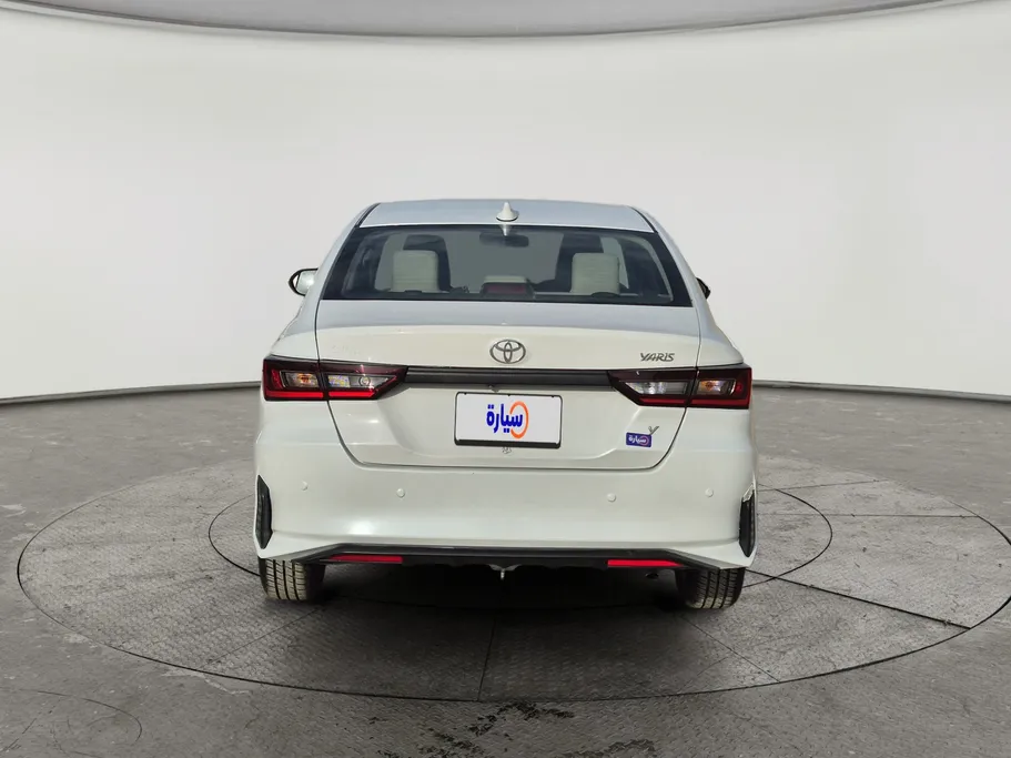 2023 Toyota Yaris  Y 
