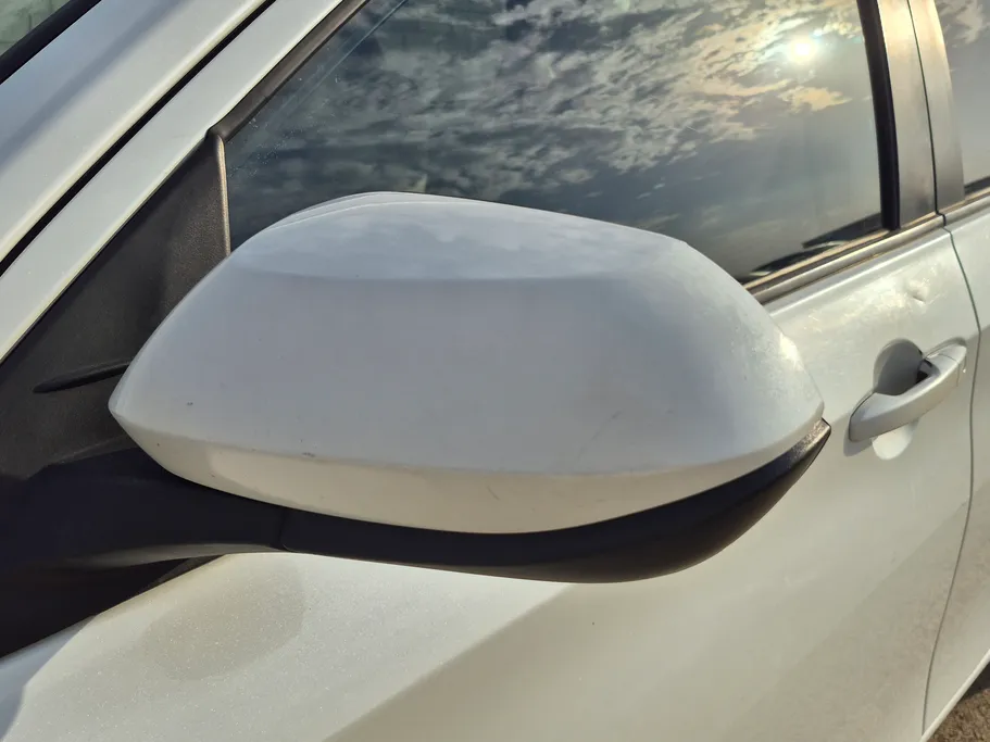 2023 Toyota Yaris  Y 