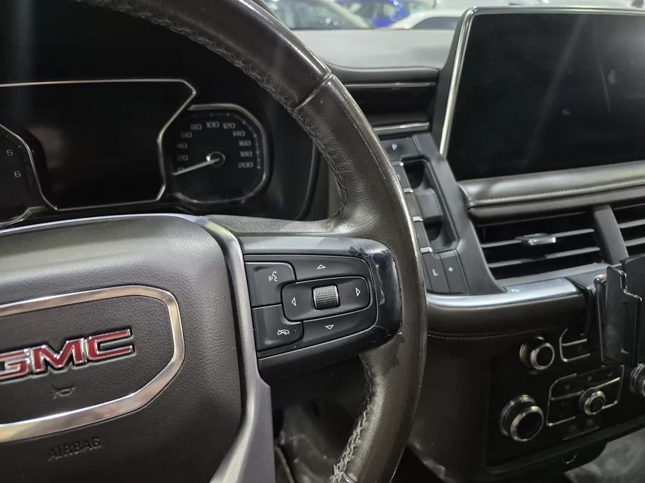 2021 GMC Yukon SLE 