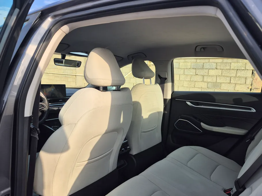 2025 Geely Emgrand GS 
