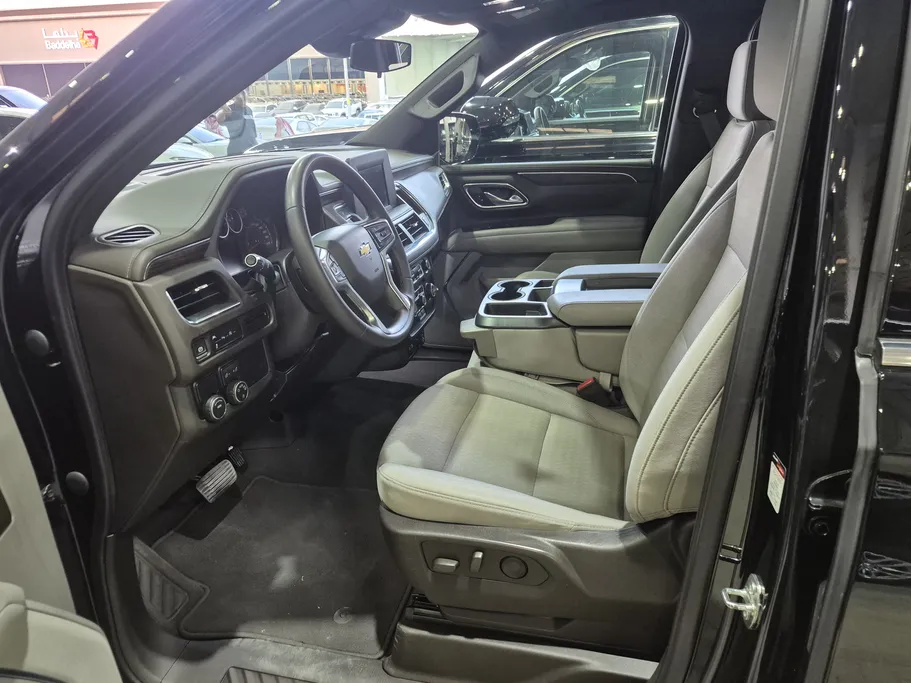 2023 Chevrolet Tahoe LS 