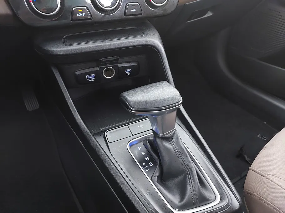 2025 Hyundai Accent Fleet 