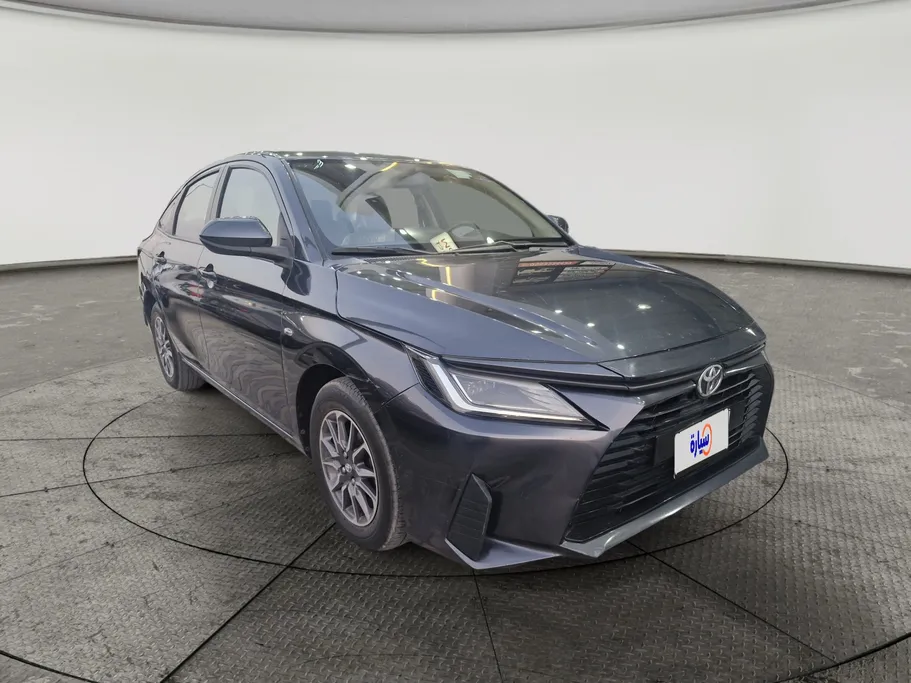 2024 Toyota Yaris  Y 
