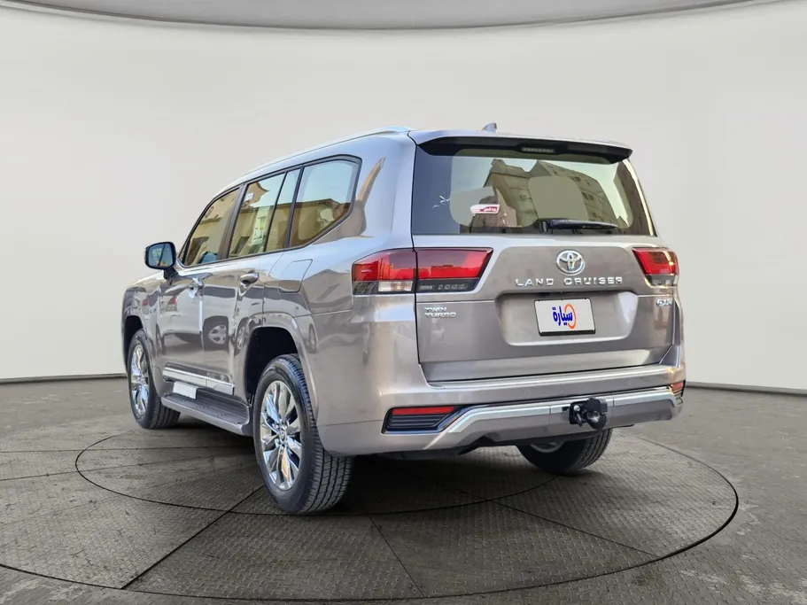 2026 Toyota Land Cruiser GXR4 