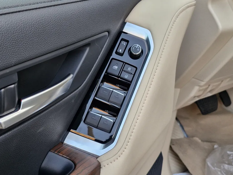 2026 Toyota Land Cruiser GXR4 