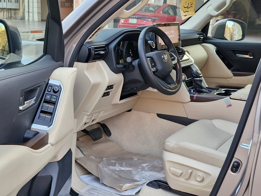 2026 Toyota Land Cruiser GXR4 