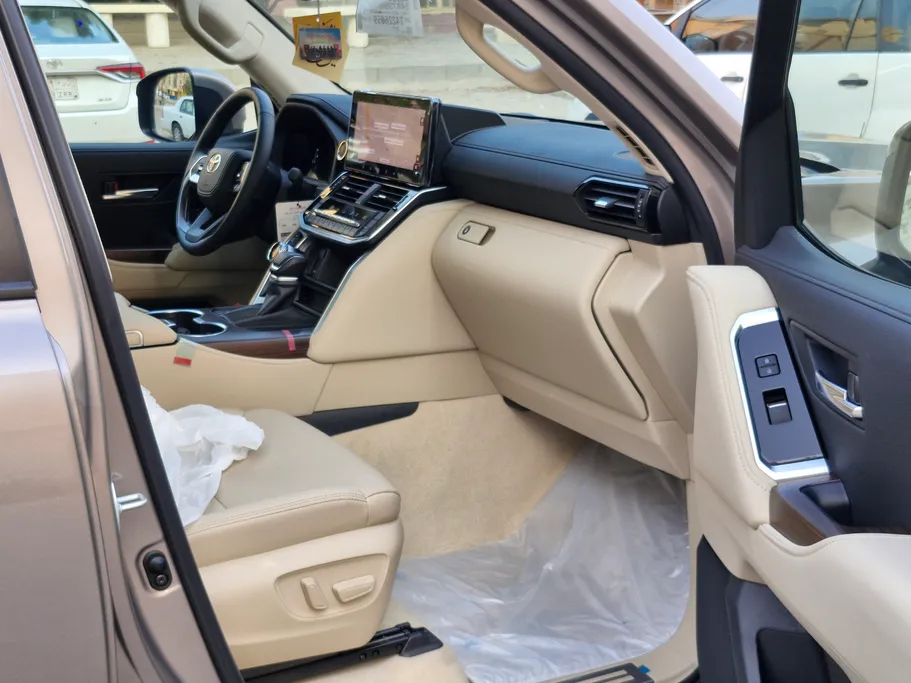 2026 Toyota Land Cruiser GXR4 