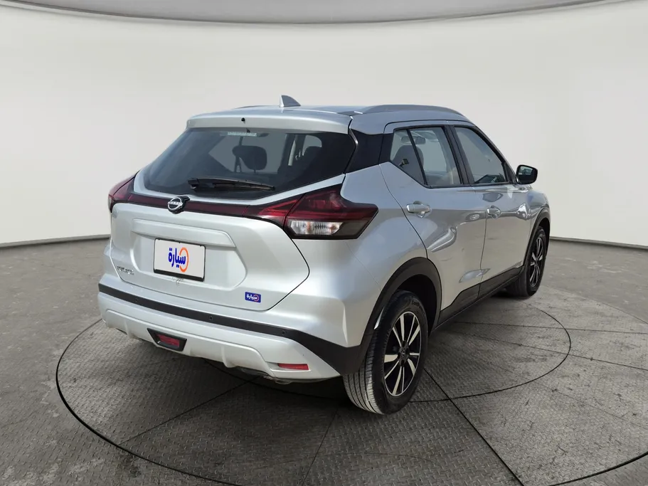 2024 Nissan Kicks S 